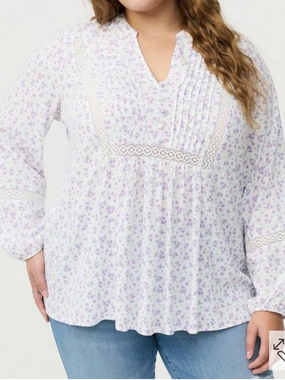 NWT Torrid crinkle gauze floral lace trim pullover top, Torrid size 4, 4X